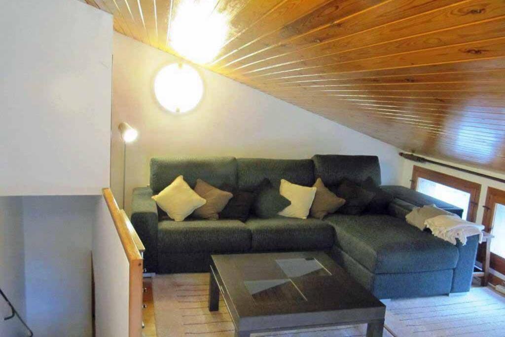 Guesthouse "La Gloria De Arboli" Екстериор снимка