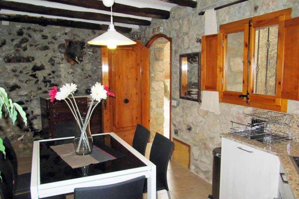Guesthouse "La Gloria De Arboli" Екстериор снимка